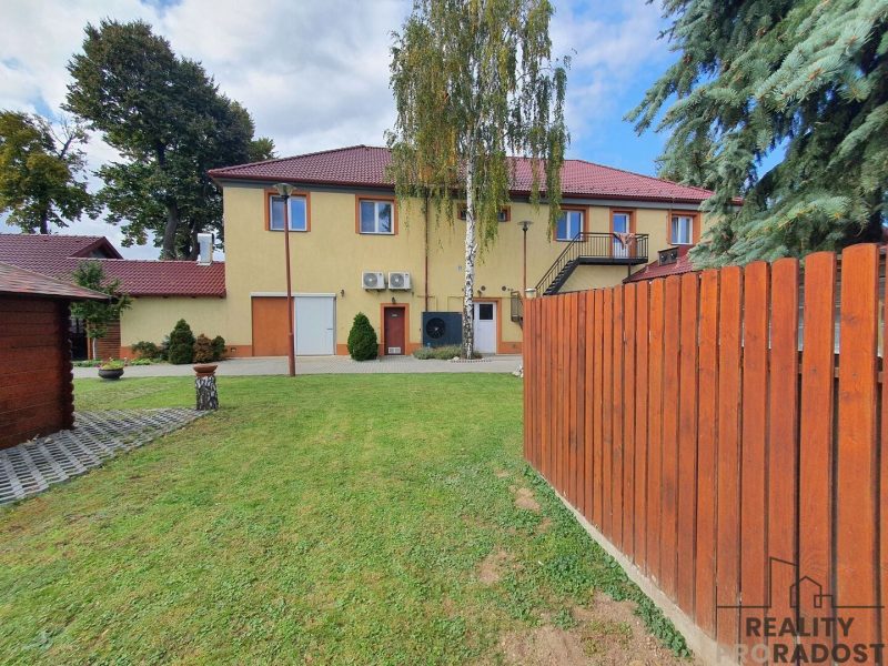 Pivovar s restaurací a ubytováním, 2458m2,  Držovice, okres Prostějov